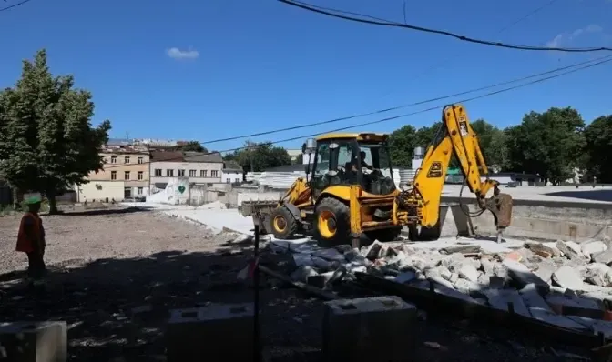 Львів: міськрада програла апеляцію щодо демонтажу плит на Добробуті