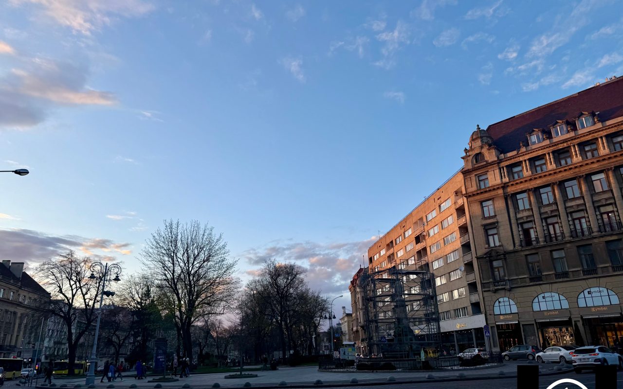 Львів: Садовий ветував підземний паркінг у центрі