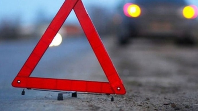 Трамвай врізався в автівки у Львові: подробиці ДТП