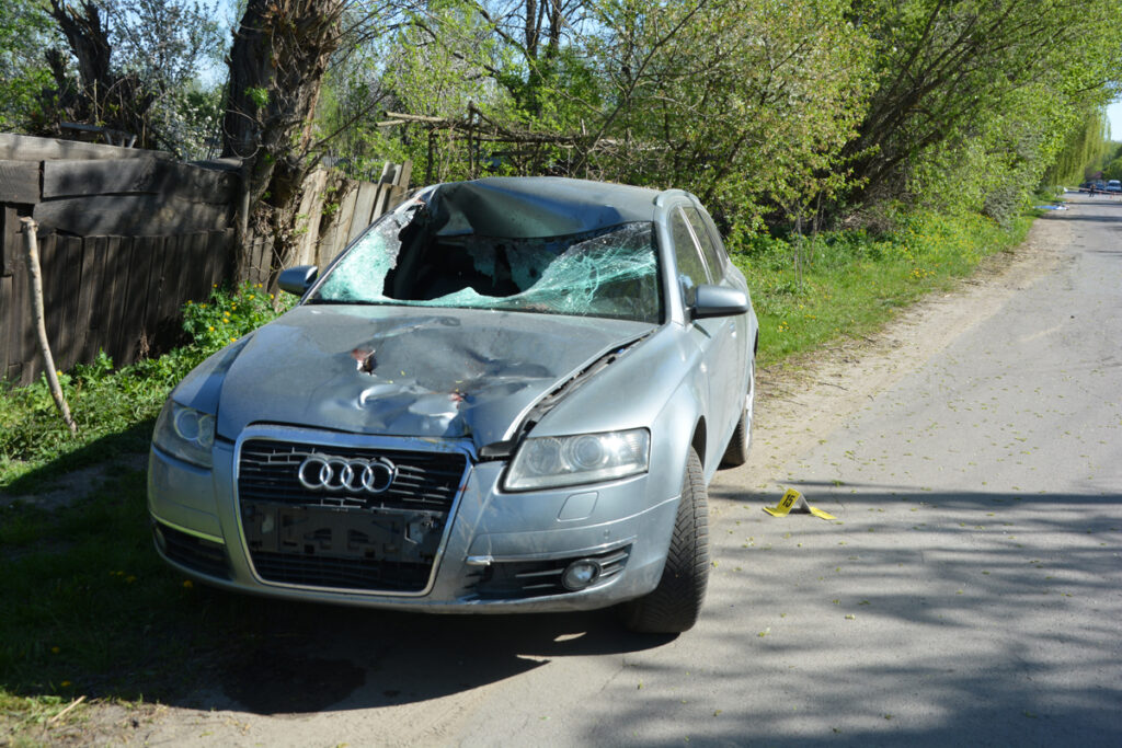 Трагедія на дорогах Бродів: велосипедист загинув під колесами Audi