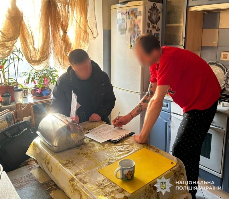 Львів: викрили зловмисника, який вкрав 131 тисячу гривень через смартфон