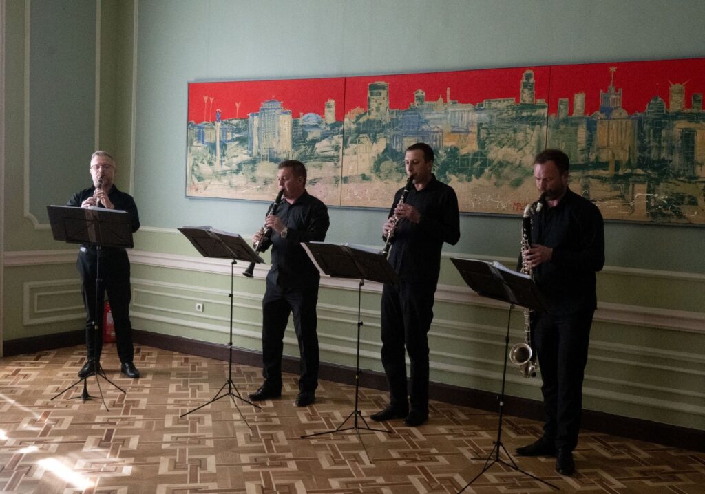 У Львові відкрили виставку Михайла Поживанова: простір творчого експерименту